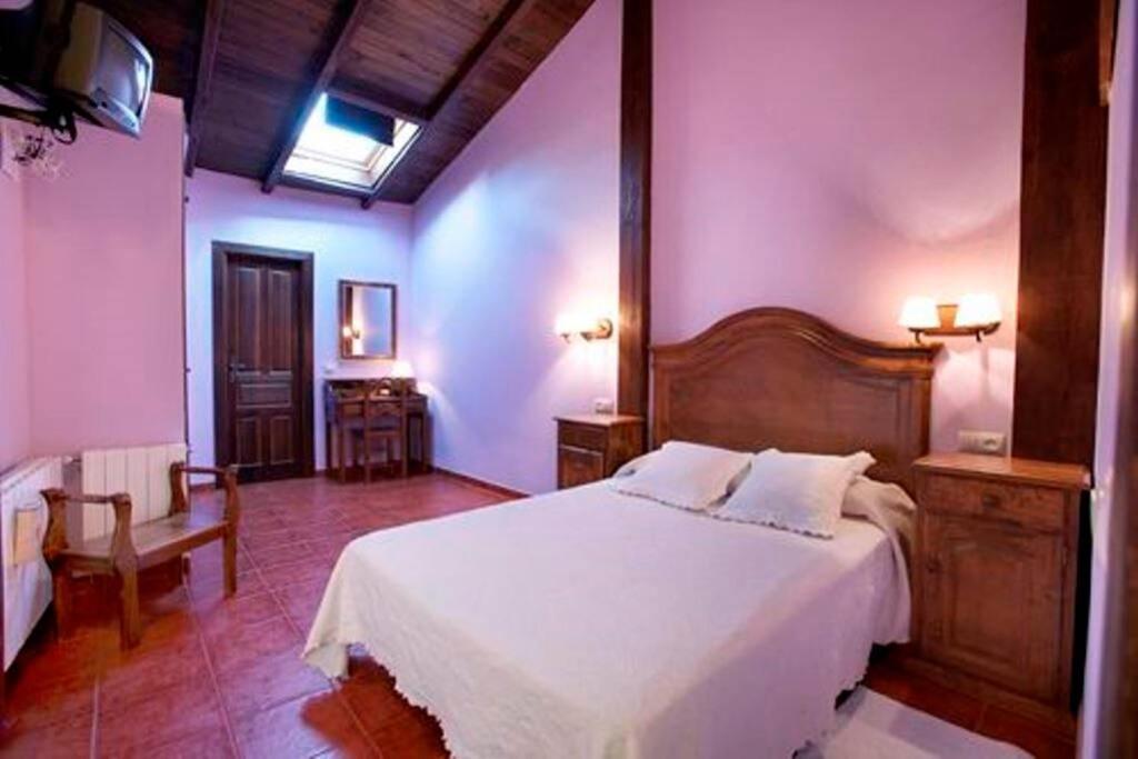 Casa Rural Los Portales Valle Del Jerte คาเบซุเอลา เดล วาลล์ ภายนอก รูปภาพ