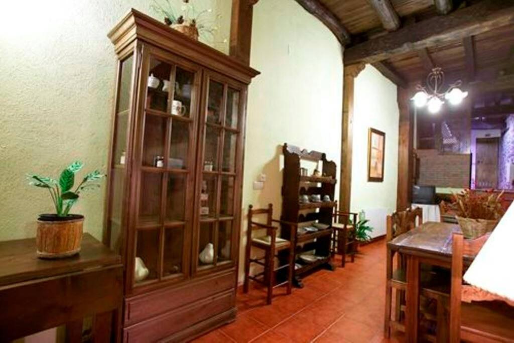 Casa Rural Los Portales Valle Del Jerte คาเบซุเอลา เดล วาลล์ ภายนอก รูปภาพ